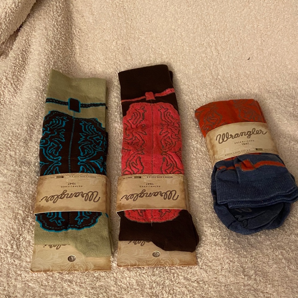 Wrangler women Blue, Red, and Brown Socks Trio NWT